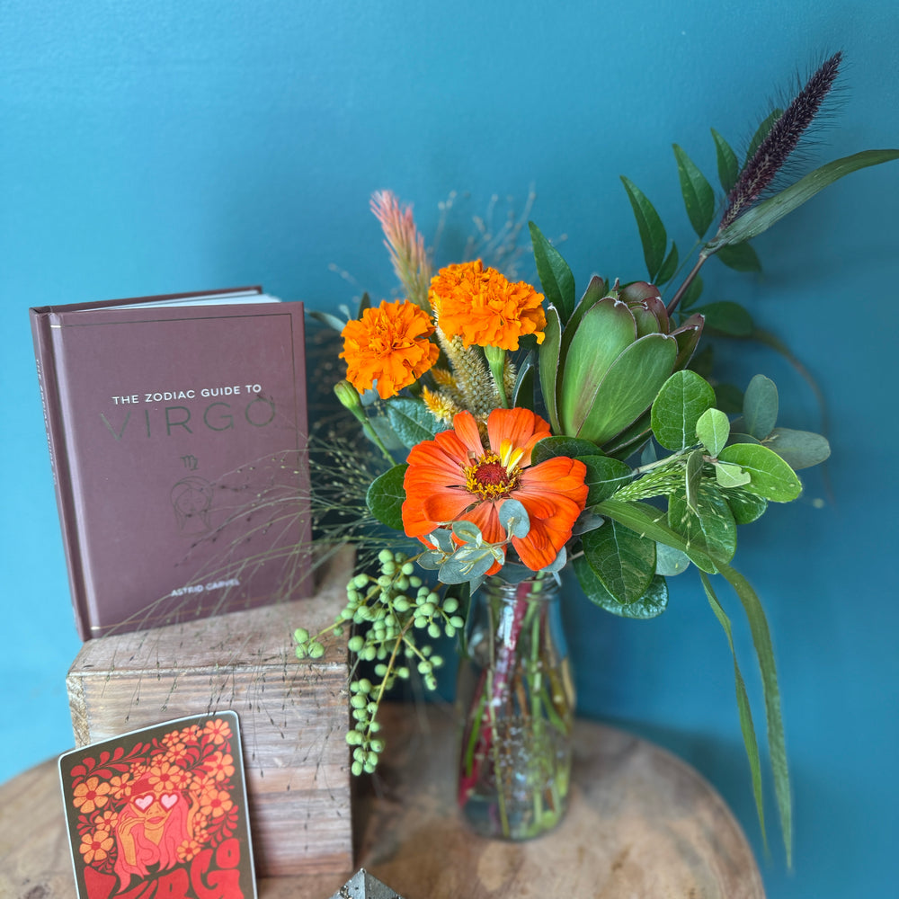 
                  
                    Celestial Bloom Gift Set - Pisces
                  
                