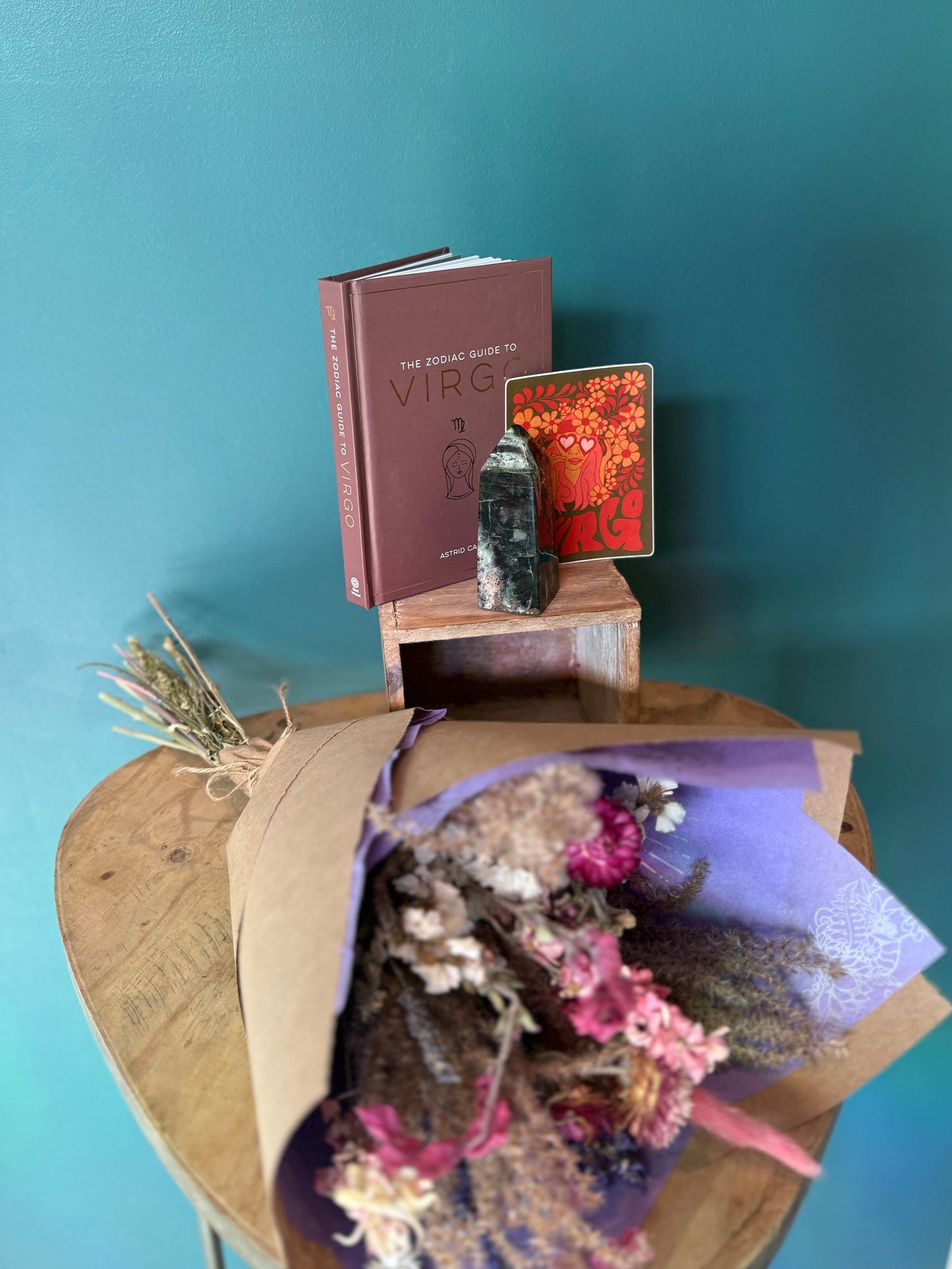 
                  
                    Celestial Bloom Gift Set - Pisces
                  
                