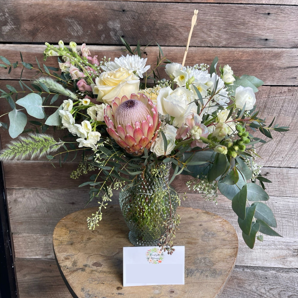 
                  
                    Seasonal Arrangement (Large)
                  
                