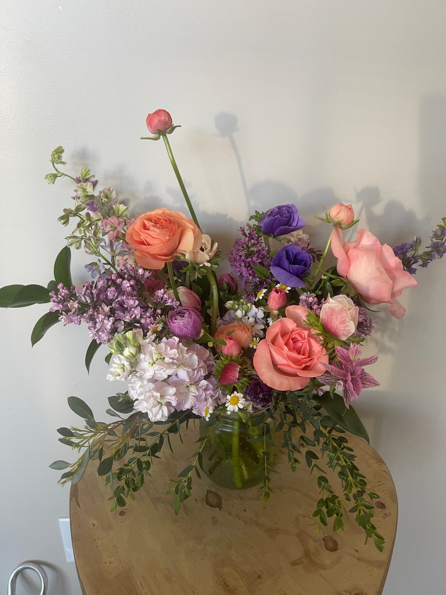 
                  
                    Seasonal Arrangement (Small)
                  
                