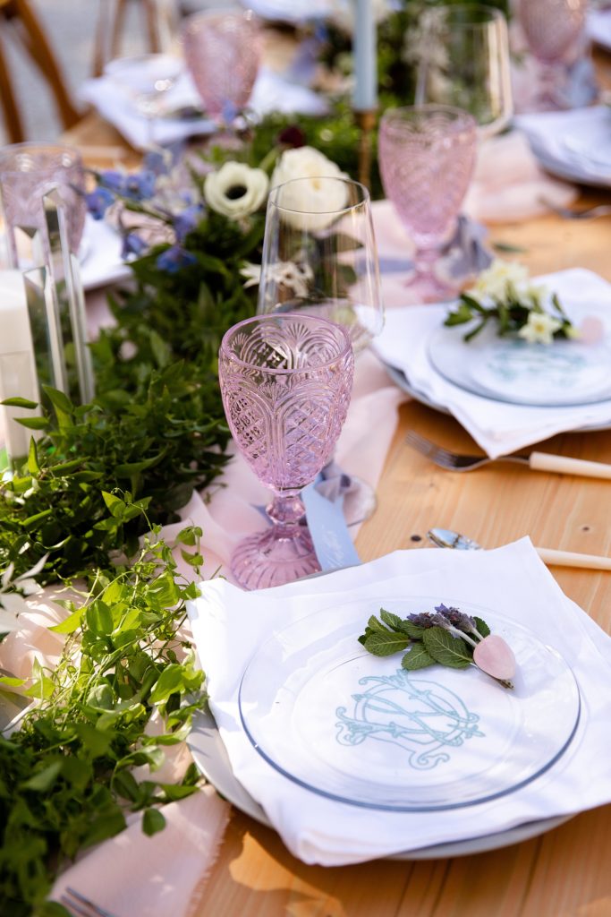 creative charleston wedding florist
