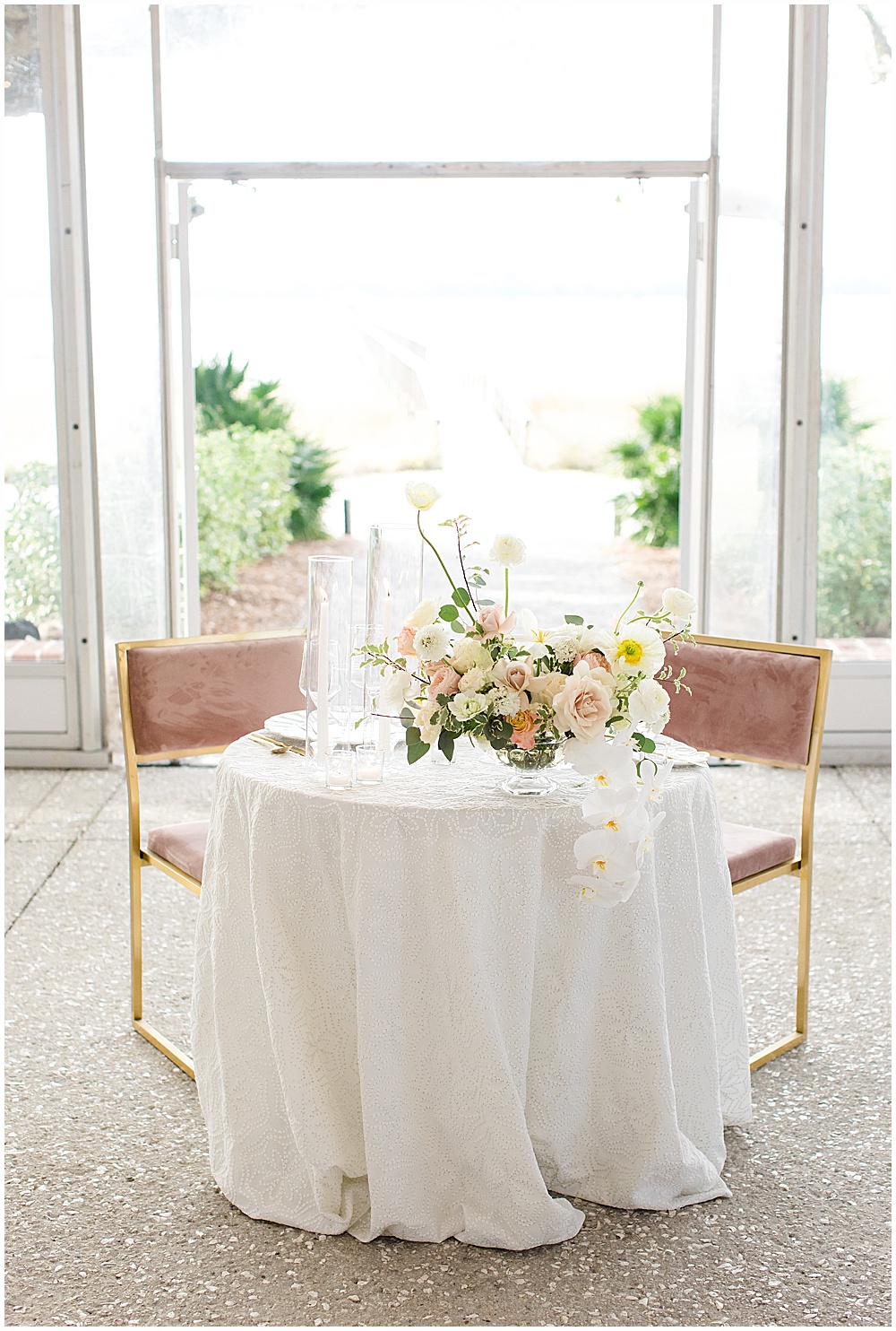 romantic charleston wedding florists
